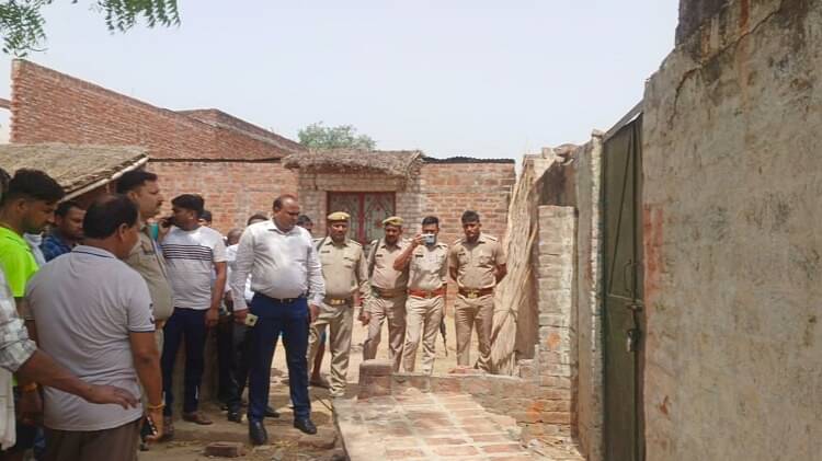 Chhajja took away happiness in Unnao, mourning over the death of two innocents, SDM assured help