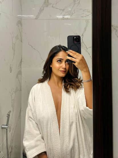 त्रिधा चौधरी