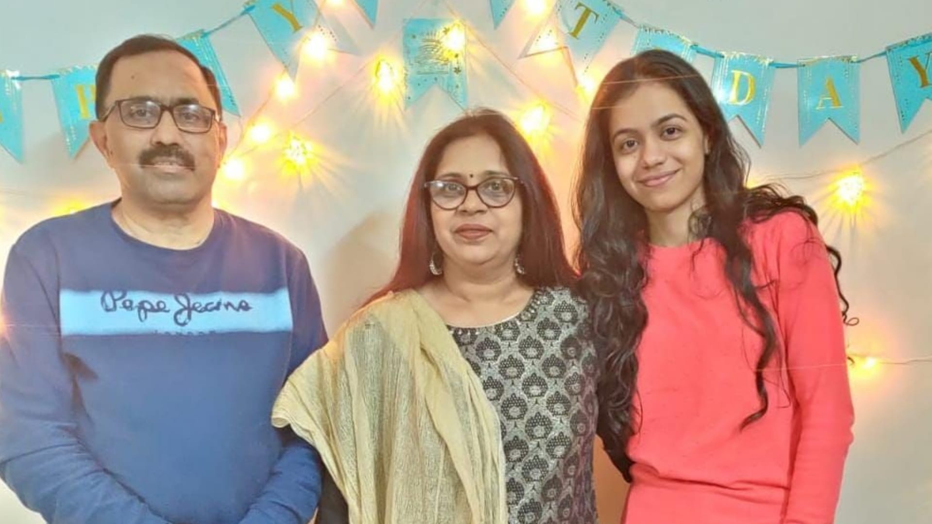 Toppers from Lucknow in UPSC shares the success story.