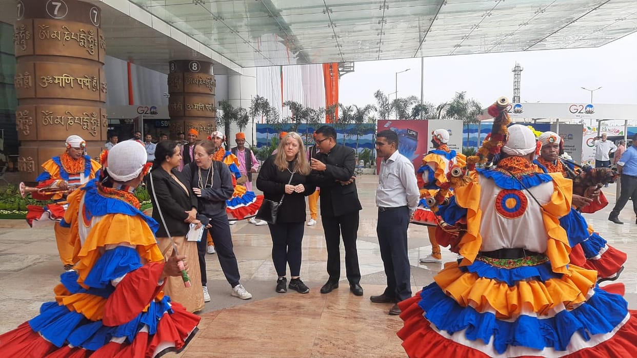 G-20 meeting foreign guests welcomed with traditional Choliya dance at Jollygrant airport Dehradun Uttarakhand