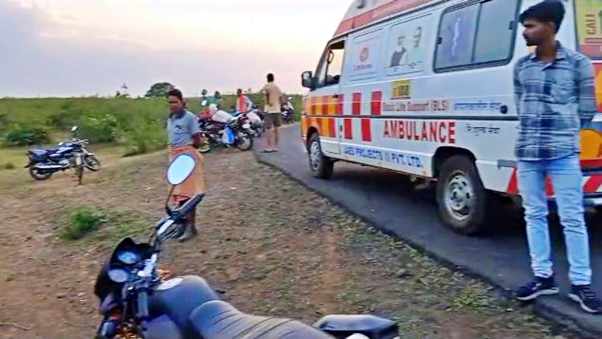 Two people riding a bike died in a collision with an unknown vehicle in Shahdol