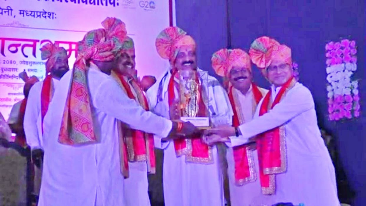 ISRO Chairman Dr. Somnath told children the importance of Sanskrit