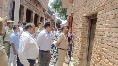 Chhajja took away happiness in Unnao, mourning over the death of two innocents, SDM assured help