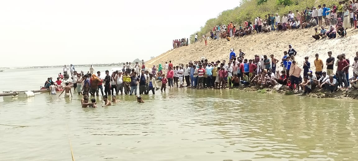 Three friends died due to drowning in Farrukhabad, three funerals took place together, everyones eyes shed tea
