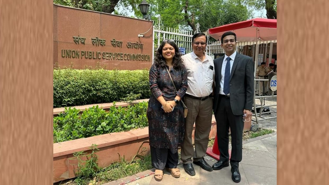 Toppers from Lucknow in UPSC shares the success story.