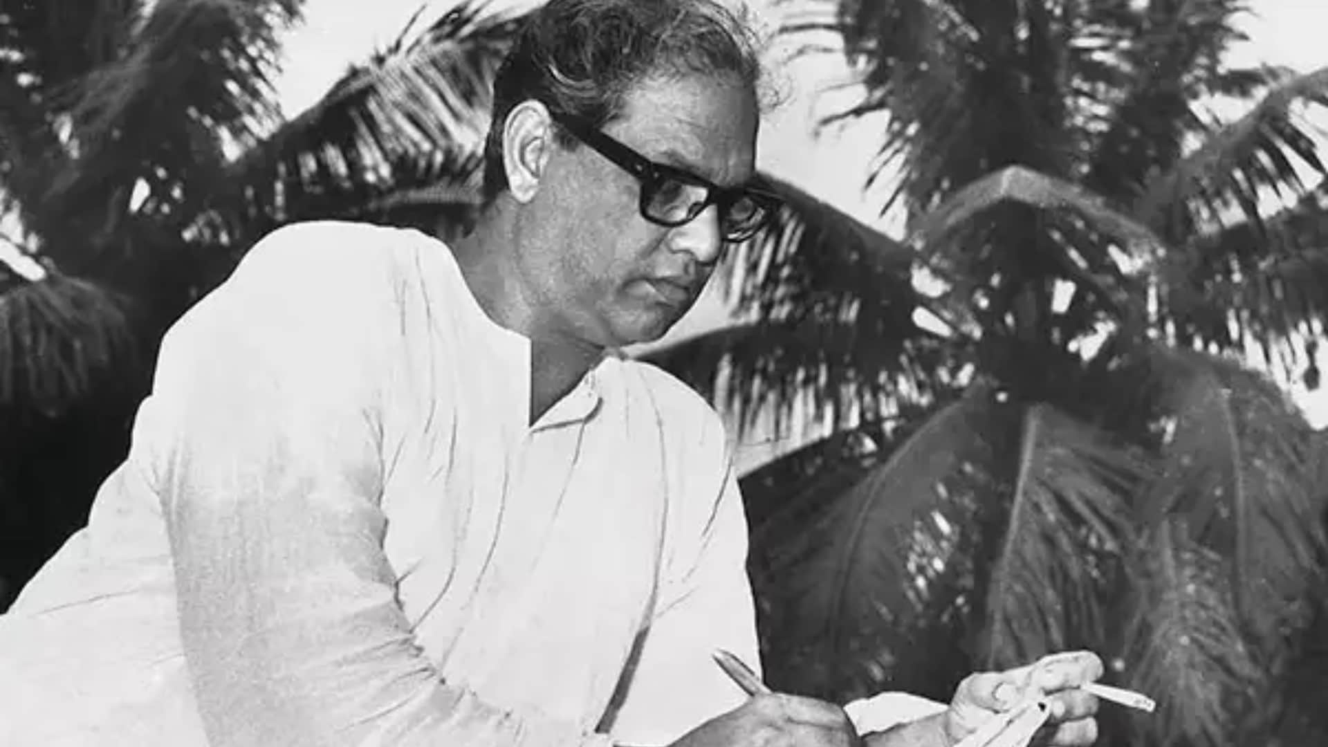 majrooh sultanpuri death anniversary famous indian urdu poet and lyricist was jailed for two years read here