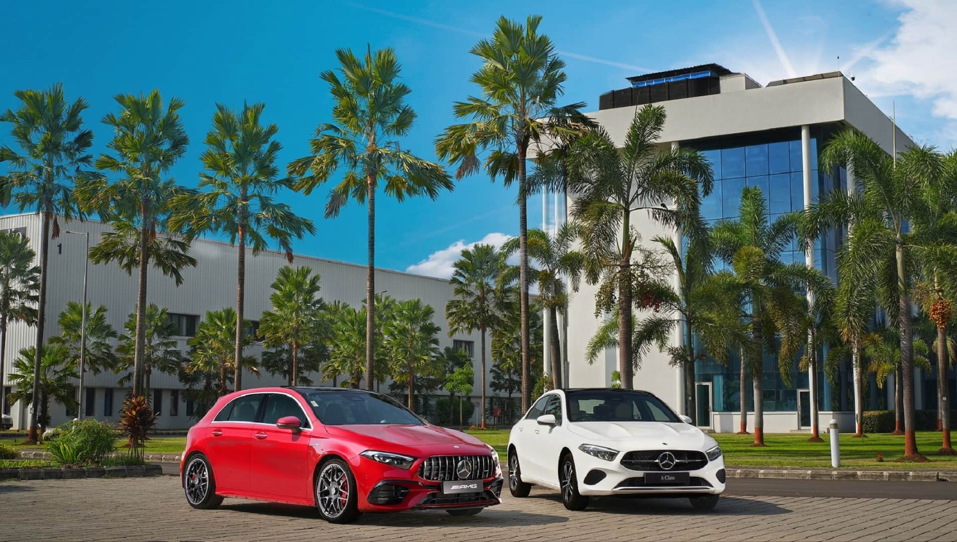 2023 Mercedes Benz A 200 Limousine Facelift and 2023 Mercedes AMG A 45 S 4MATIC Facelift Launched in India
