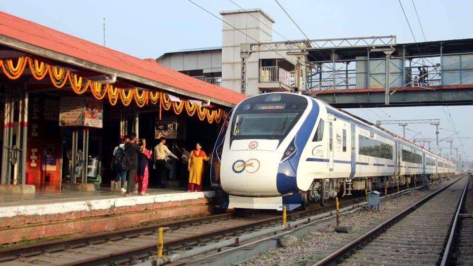 Vande Bharat: Will reach Delhi by paying Rs 40 more than Shatabdi fare