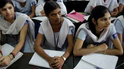 MP Board Class 10th Result: 10वीं के रिजल्ट में दिखा 3.75% का सुधार, इंदौर के मृदुल पाल टॉपर MP Board Class 10th Result: 3.75% improvement in 10th result, Mridul Pal topper of Indore