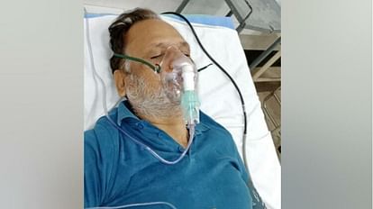 AAP Leader Satyendra Fell in Tihar Jail's Bathroom Admitted in DDU Hospital