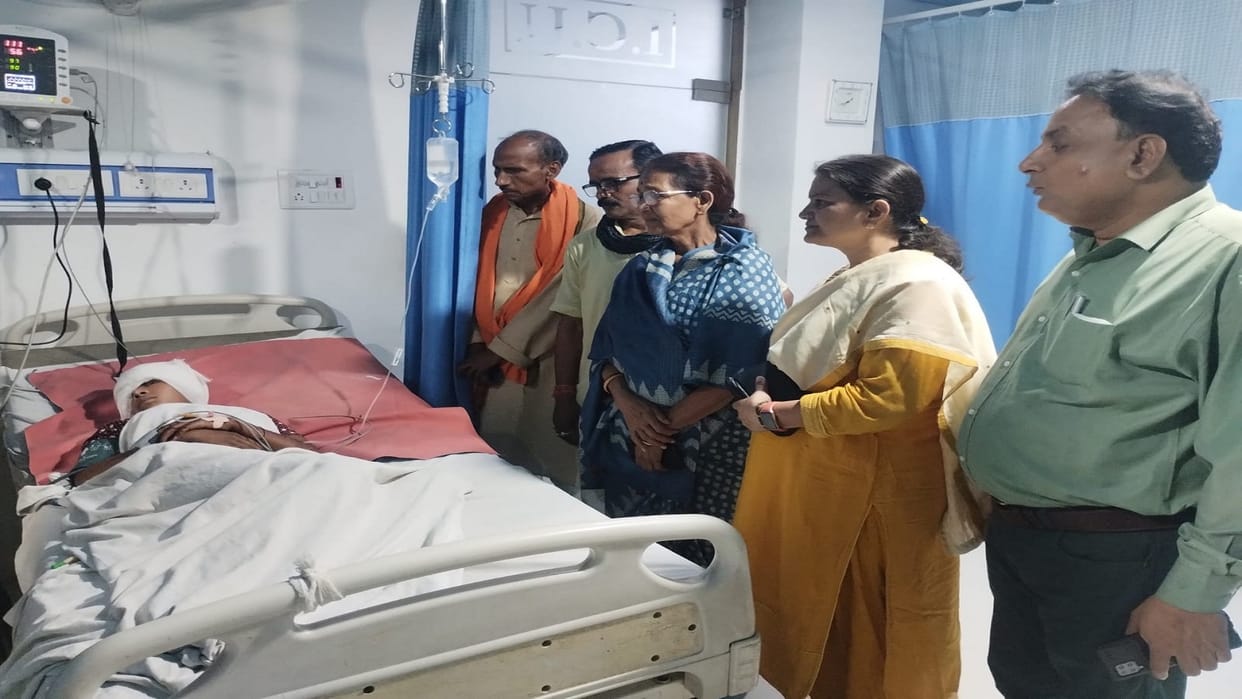 All the people including MP and MLA came forward to help the injured Gunja, will be shifted to AC ward today