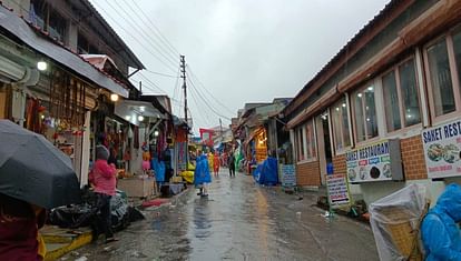 Chardham Yatra affected due to snowfall rain pilgrims stopped due to bad weather hemkund Sahib kedarnath