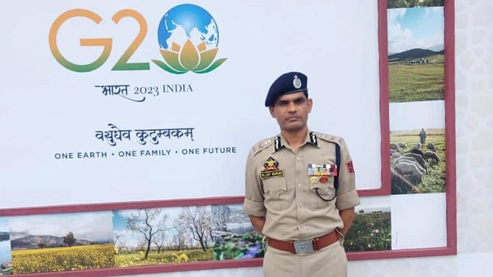 ADGP Kashmir vijay kumar congratulates security forces for conducting incident free G20 Summit