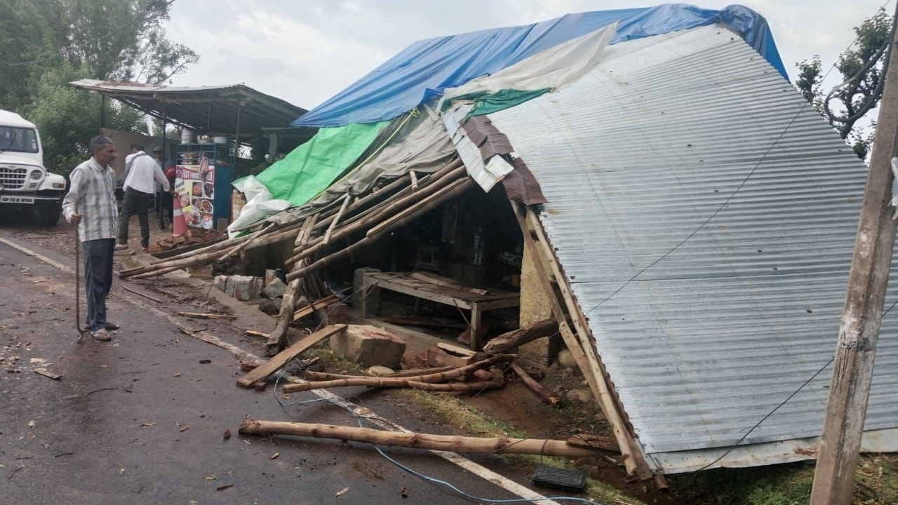Himachal Weather: Two dead due to thunderstorm, blackout in many areas, heavy damage to crops, see pictures