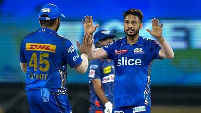 IPL 2023 Eliminator LSG vs MI: Mumbai Indians Pacer Akash Madhwal 5 Wickets against Lucknow Know Career Story