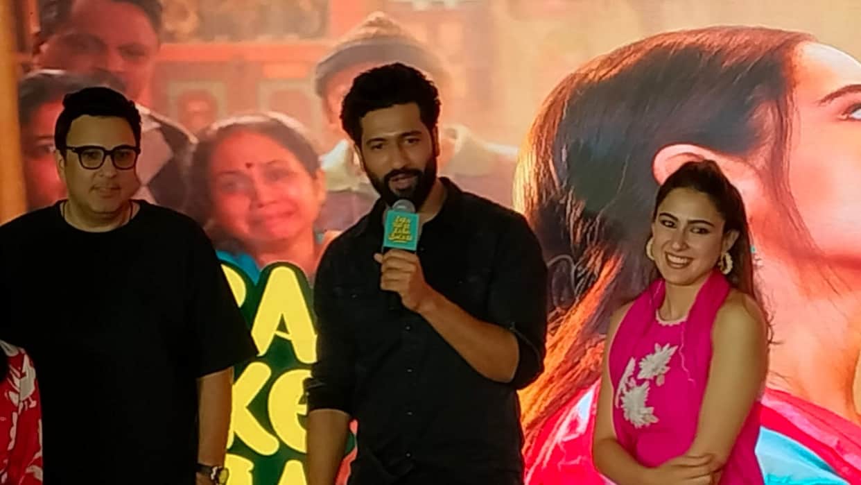 Zara Hatke Zara Bachke Producer of Sara Ali khan film asked Vicky kaushal When is your breakup happening
