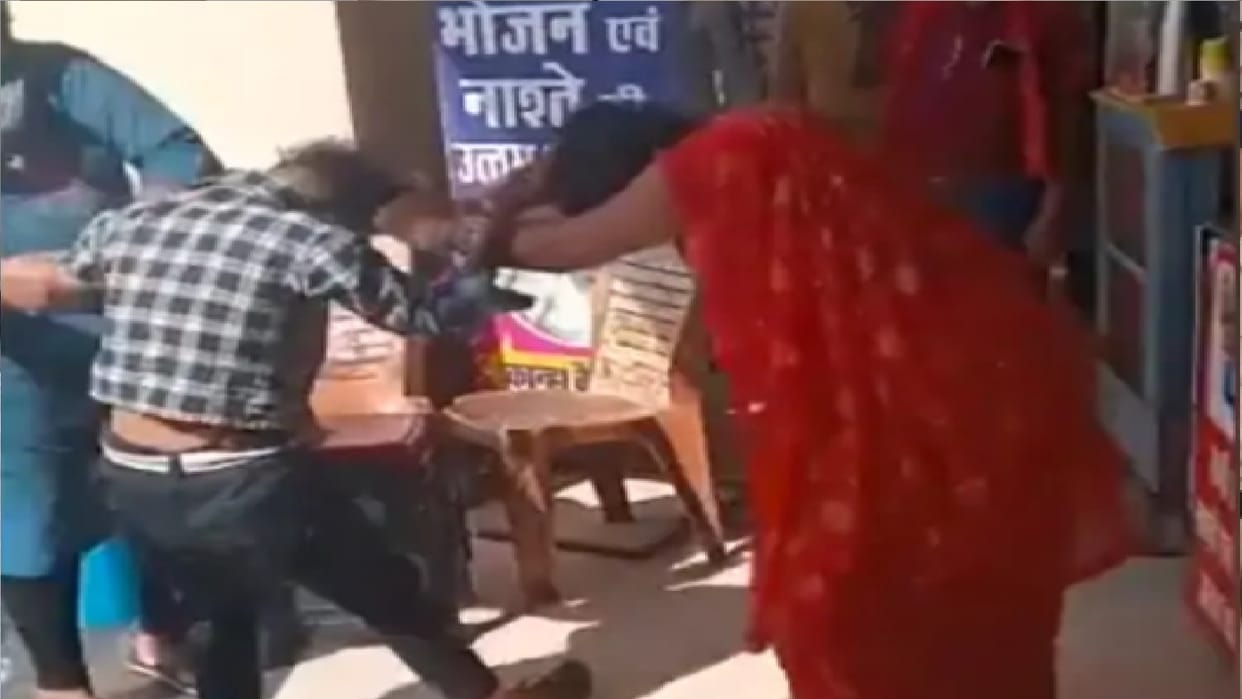 3 women beat up minor girl in Raipur CG