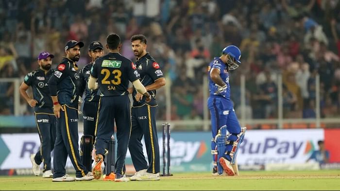 GT vs MI Highlights Gujarat Titans knocks out five time champion Mumbai Indians to face MS Dhoni csk in final