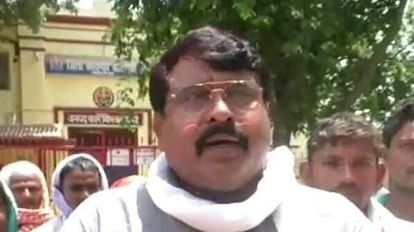 Video Viral: Slipped tongue of SP district president, told his own party the government of 'hooliganism', trol