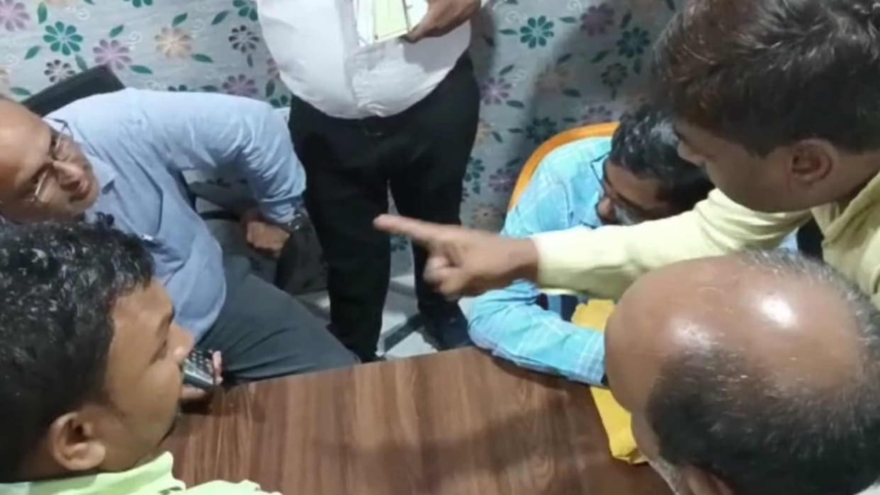 Farmer disagrees with compensation of Jungle Kauria Jagdishpur fourlane