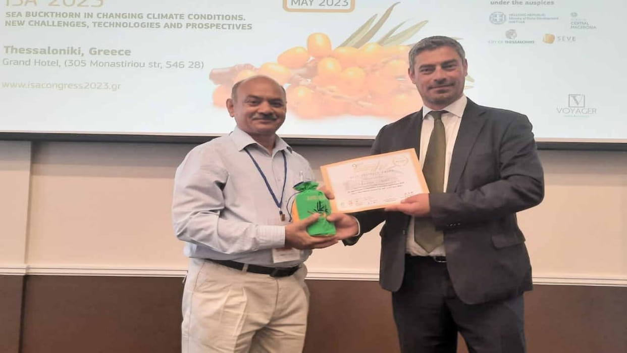 Best research paper award on seabuckthorn to Dr. Virendra Singh