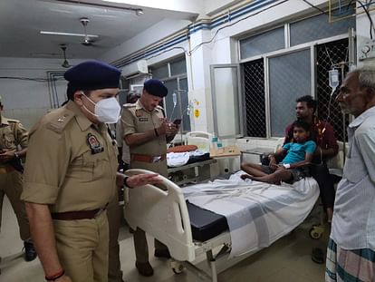 Fakir fed intoxicated Rasgulla to rob money and jewelry, seven people of the same family admitted to the hospi