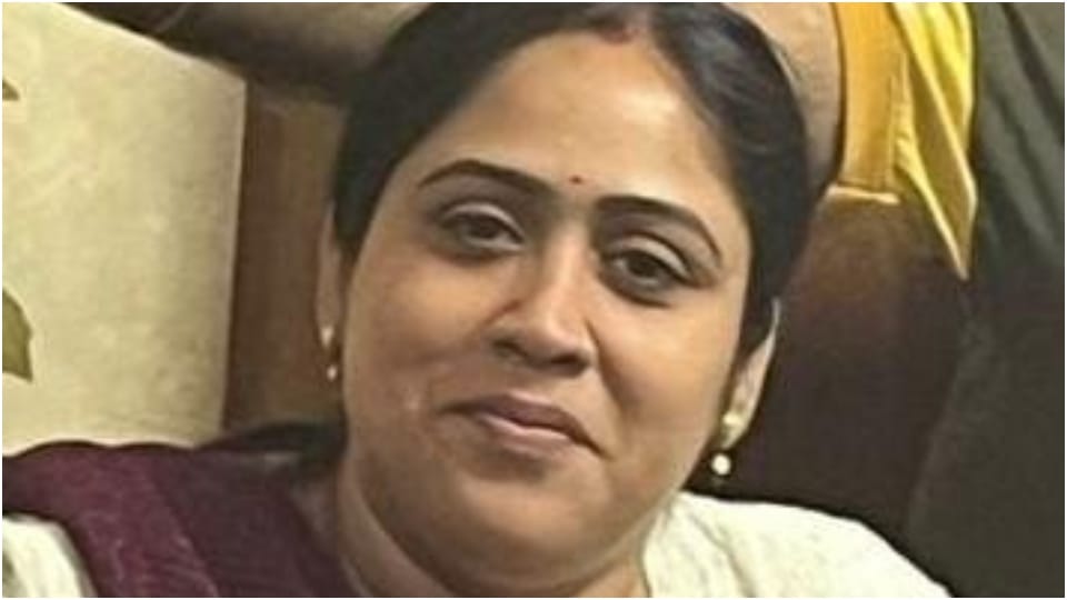 Female assistant administrative officer committed suicide in Alwar