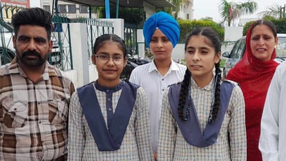 Two girls from Faridkot secured first and second position in Punjab Board 10th examination
