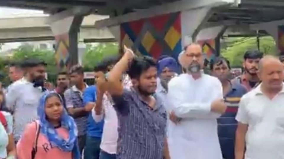 Students protest for SC scholarship at Samvidhan Chowk in Jalandhar
