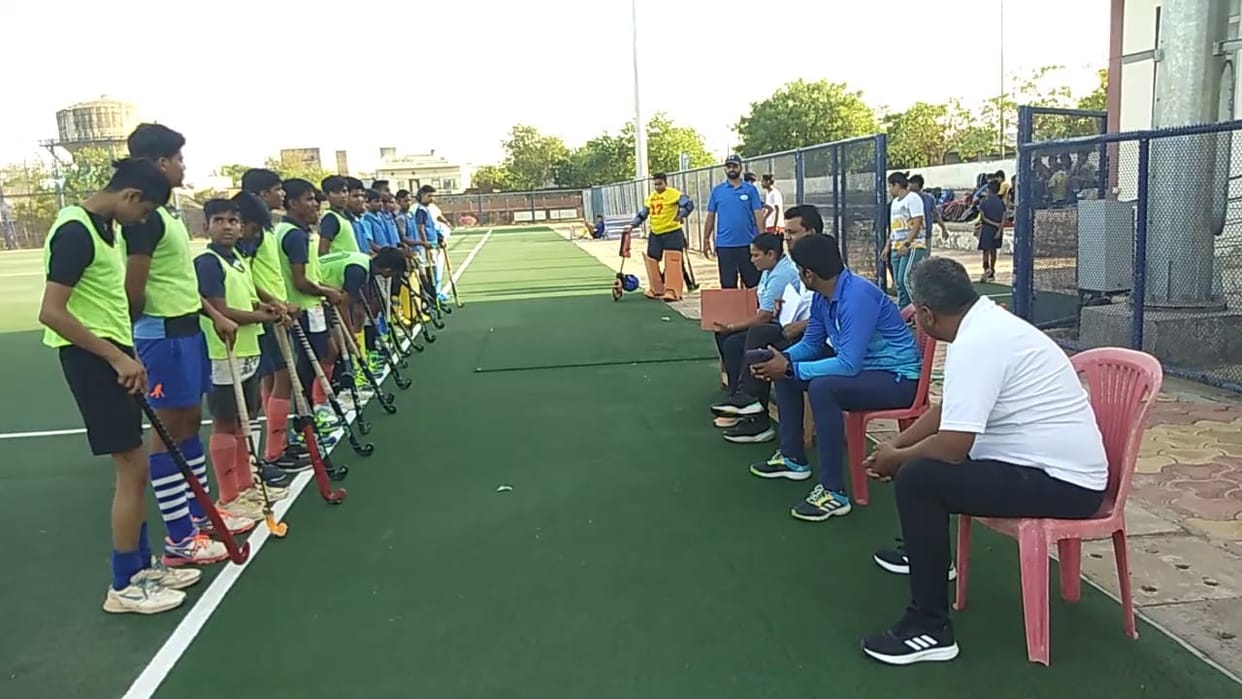 Shivpuri: State Academy looking for talent from districts, State Hockey Academy Chief Coach Sameer Dad reached