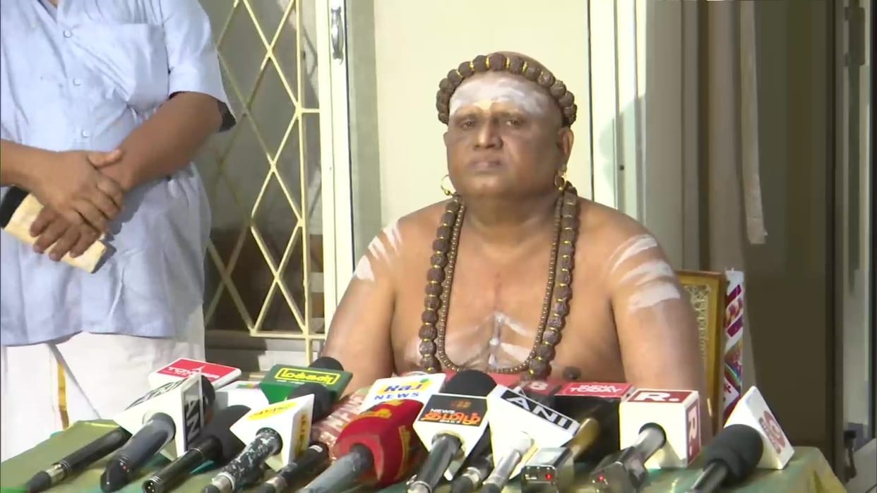 Tiruvavaduthurai Aadeenam chief Priest said wrong claims on Sengol causing anguish Tamilnadu news and updates