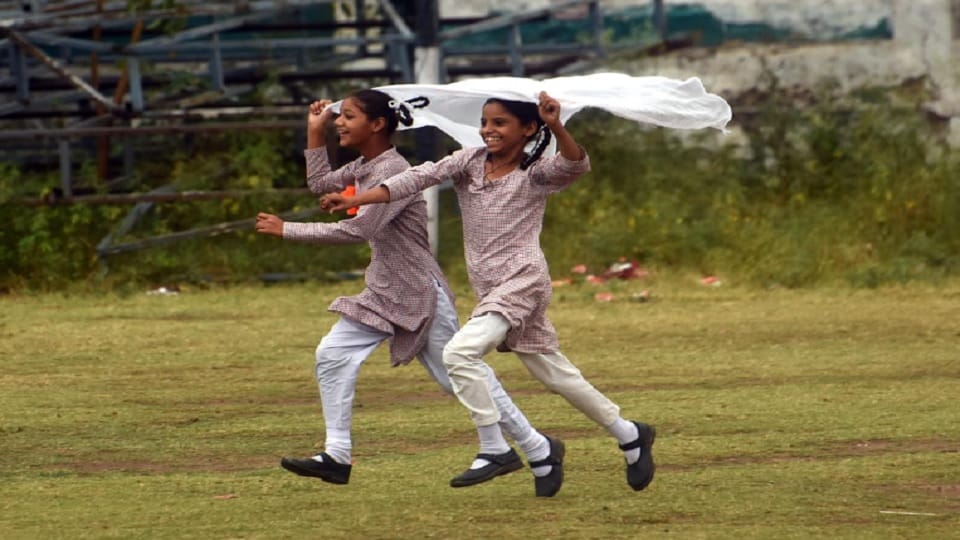 Jammu Kashmir: Snowfall and rain valley, weather will change again state May 29 and 30