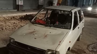 Varanasi: Brick and stone pelted over minor dispute, broken glasses of car, shops closed after stampede