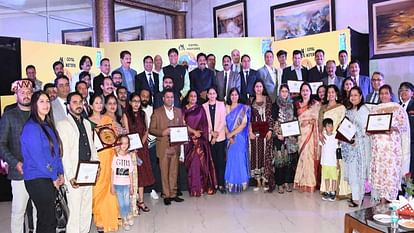 Himachal Icons Award 31 personalities who made a difference from the struggle got Himachal icons honor