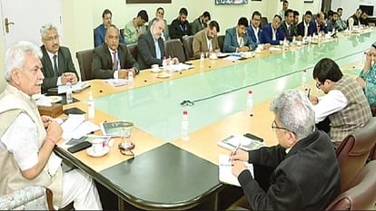 Prepare nodal officers both divisions deal with matters related to agriculture: LG Sinha