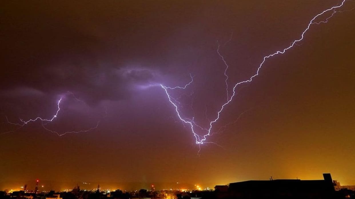 jharkhand lightning strikes killed 12 reason weather news updates