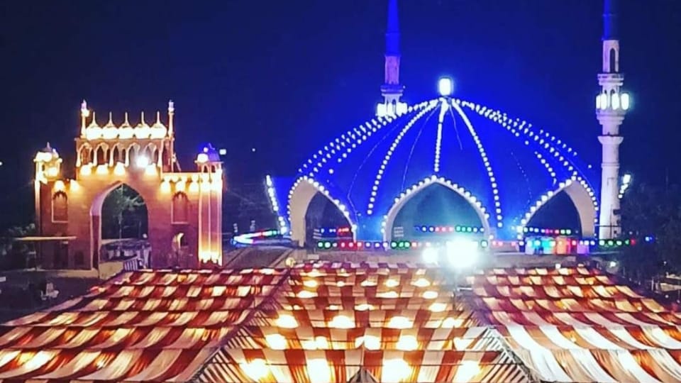 Urs e Tajushshariya, Parcham Kushai, kul ki rasm, Urs e Tajushshariya bareilly, Sunni Barelvi Muslims, Iranian