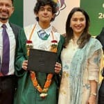 परिवार के साथ माधुरी दीक्षित
