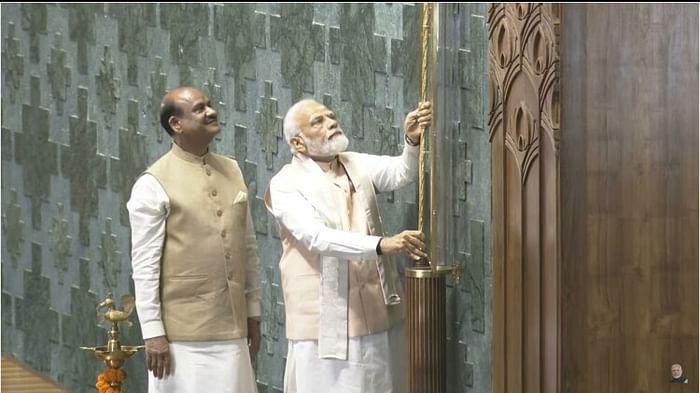 PM Modi dedicated the new Parliament House, see the journey from Sengol establishment to inauguration in pics