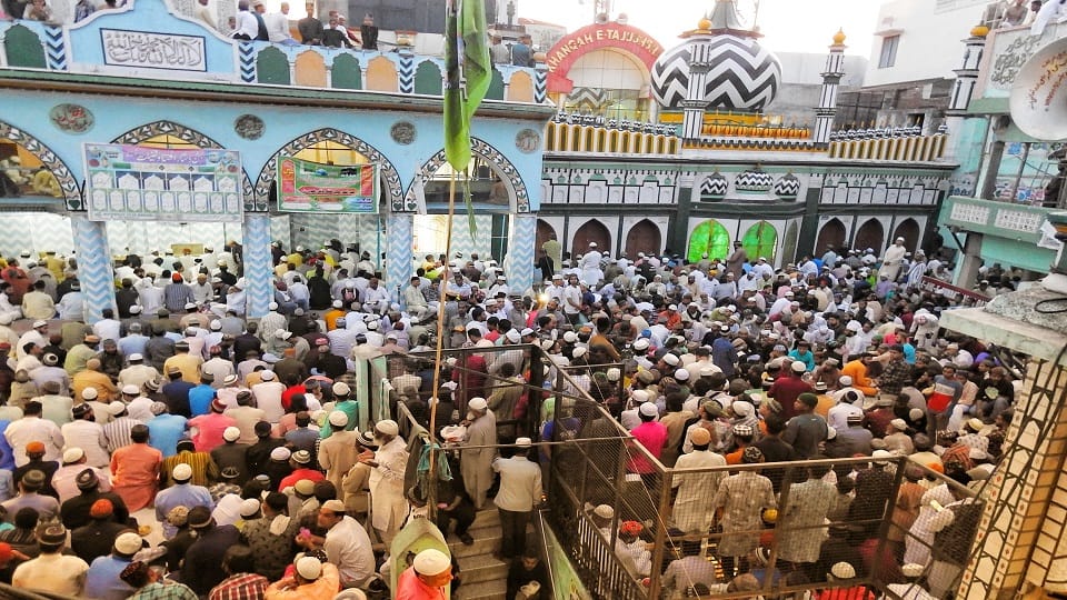 Dargah Ala Hazrat Ahsan Miyan says atmosphere is not good for sisters and daughters