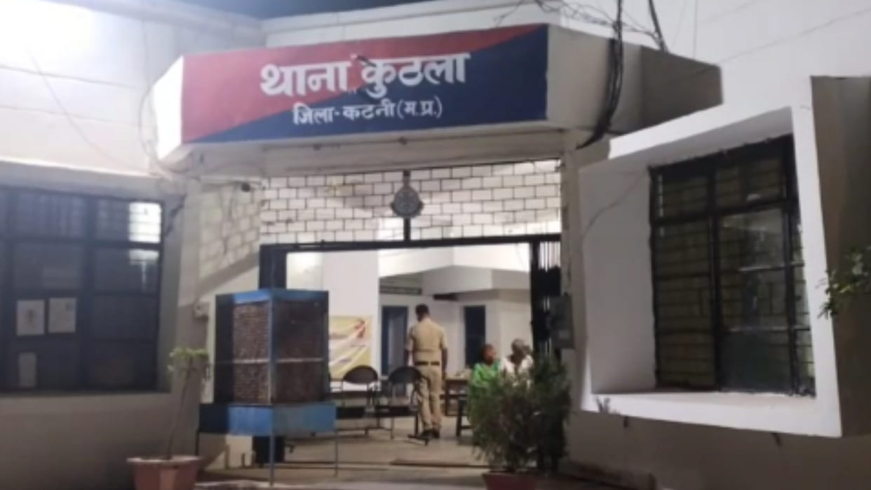 MP News: Ambedkar's statue was stolen and broken, police arrested two accused, know the whole matter