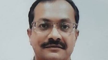 BBNL GM Satish Kumar Sahu commits suicide by hanging in chhattisagrh bhilai