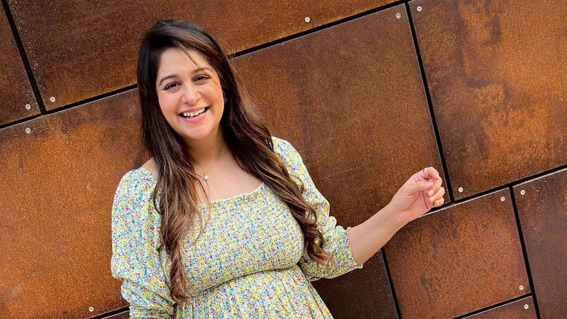 Dipika Kakar Confirms Quit Acting To Live Life As A Housewife And Mother broken heart of fans