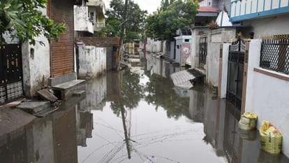 Waterlogging problem in Betiahata Daudpur and Budhnagar for many years in Gorakhpur