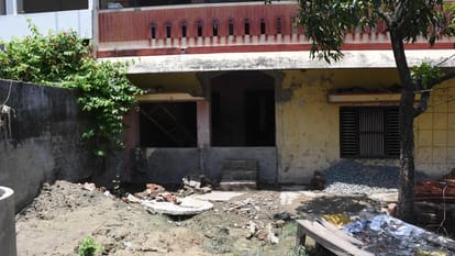 Waterlogging problem in Betiahata Daudpur and Budhnagar for many years in Gorakhpur