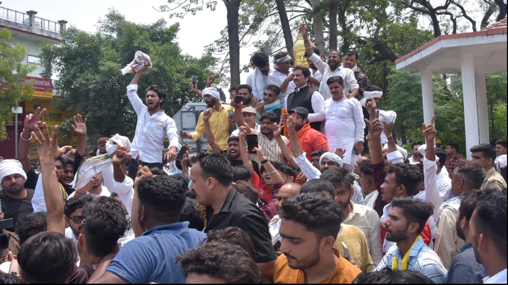Jayant tweeted about the clash between Gurjar and Rajput communities, Internet service stopped in the district