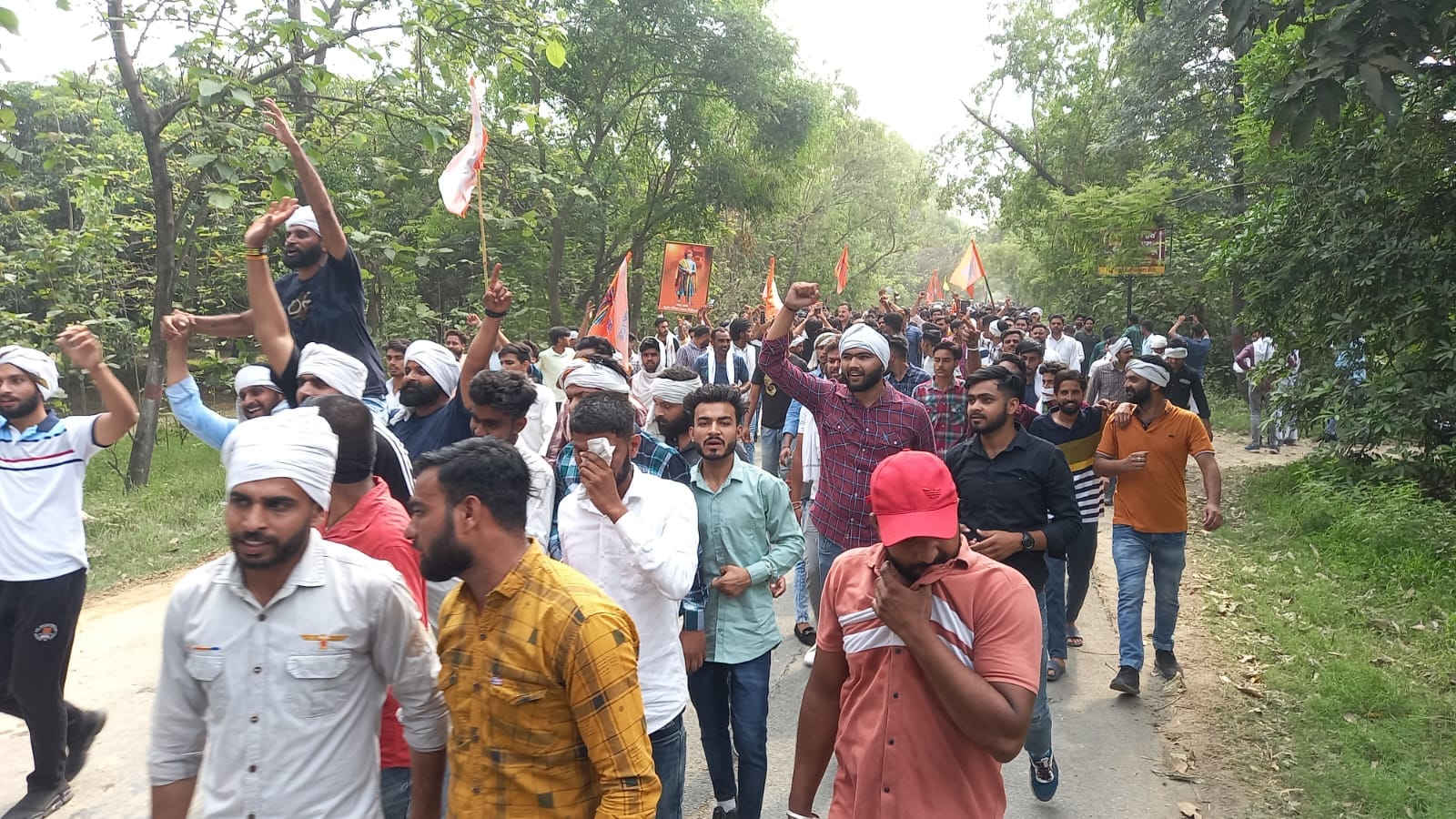 Gujjar and Rajput community in tussle In Saharanpur, Internet affected, police force alert