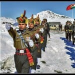 सीडीएस जनरल अनिल चौहान ने कहा सीमा पर सैनिक नहीं बढ़ा रहा चीन