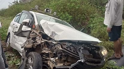 MP minister OPS Bhadauria's vehicle went uncontrolled and rammed into the tractor; Serious head injury