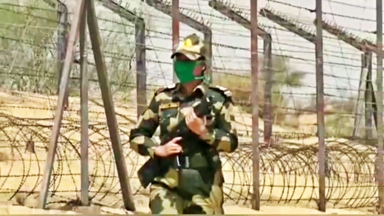 Ban on smoking in five km border area of Indo-Pak border